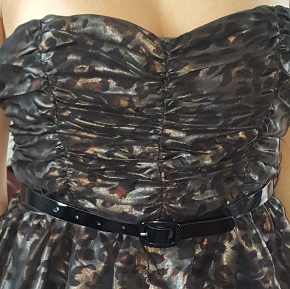A U W Strapless event dress - Picture 5 of 5